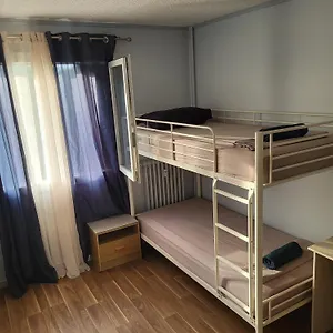  Séjour chez l'habitant Private Room-3 In Hannana Apartment- 2 Min Walk To Tram 12 Min To Train Station 15 Min To Massena Place